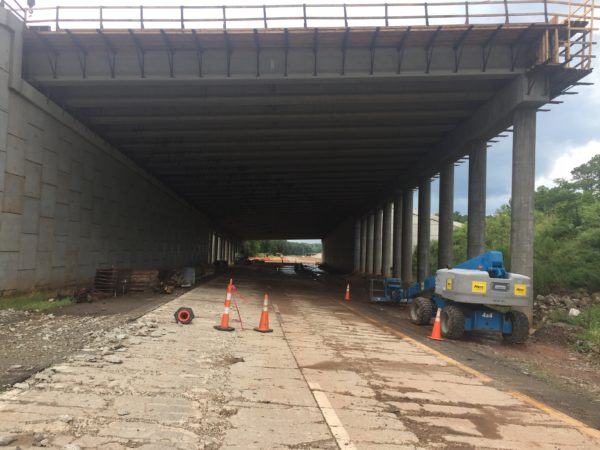 Scissor bridge in construction. 