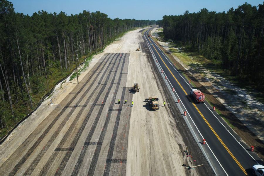 Construction on US 319.