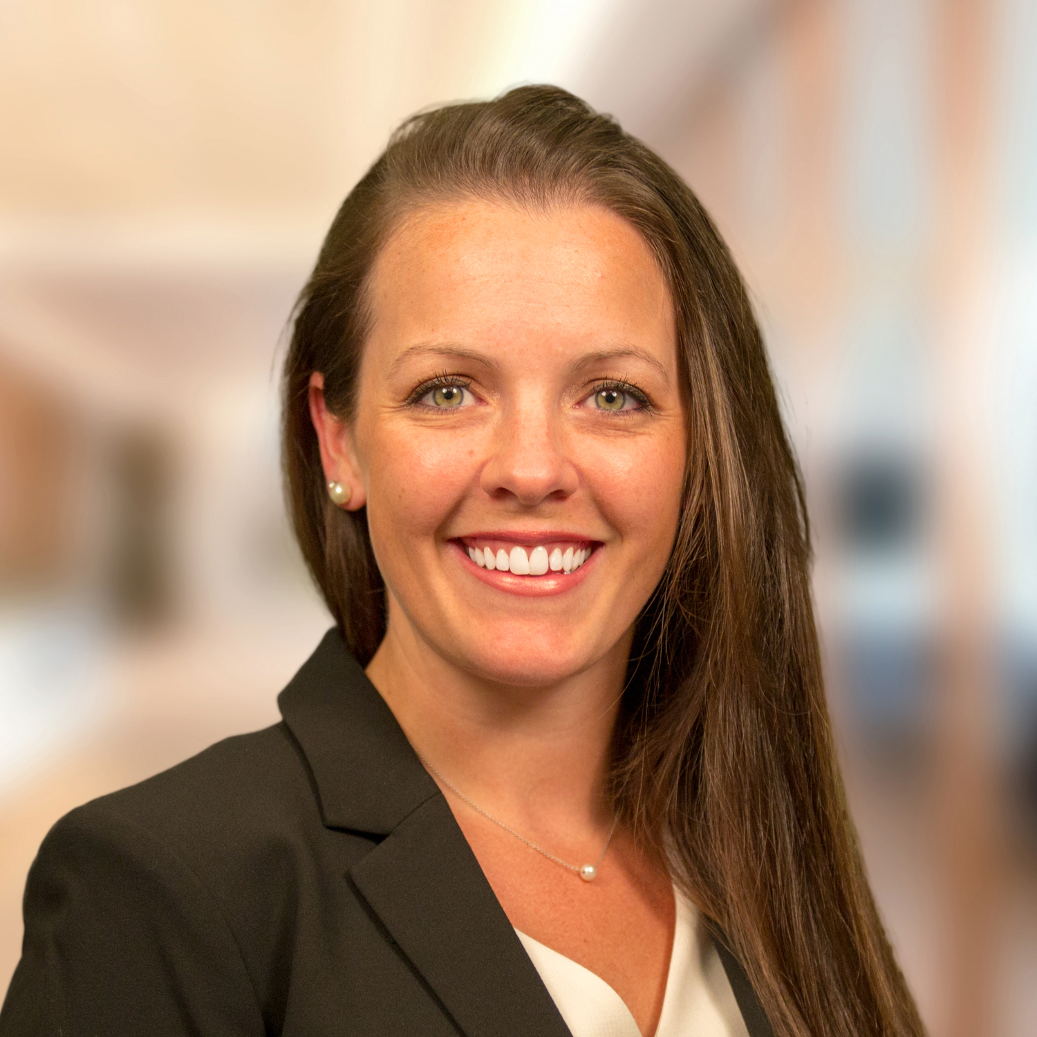 Tarryn Little headshot